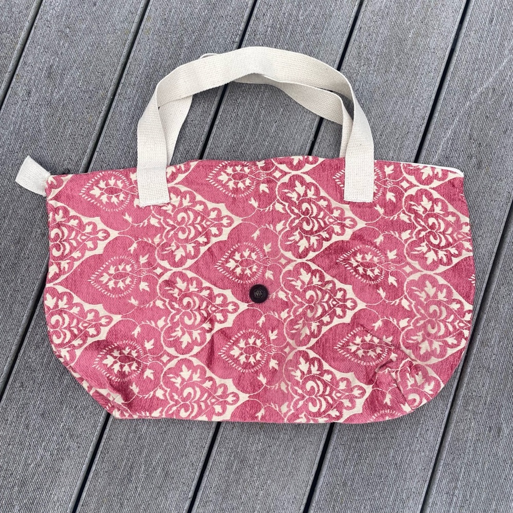 CAbi Pink Cream Chenille Fabric Purse Tote Bag Carpet bag RARE! - Picture 4 of 5